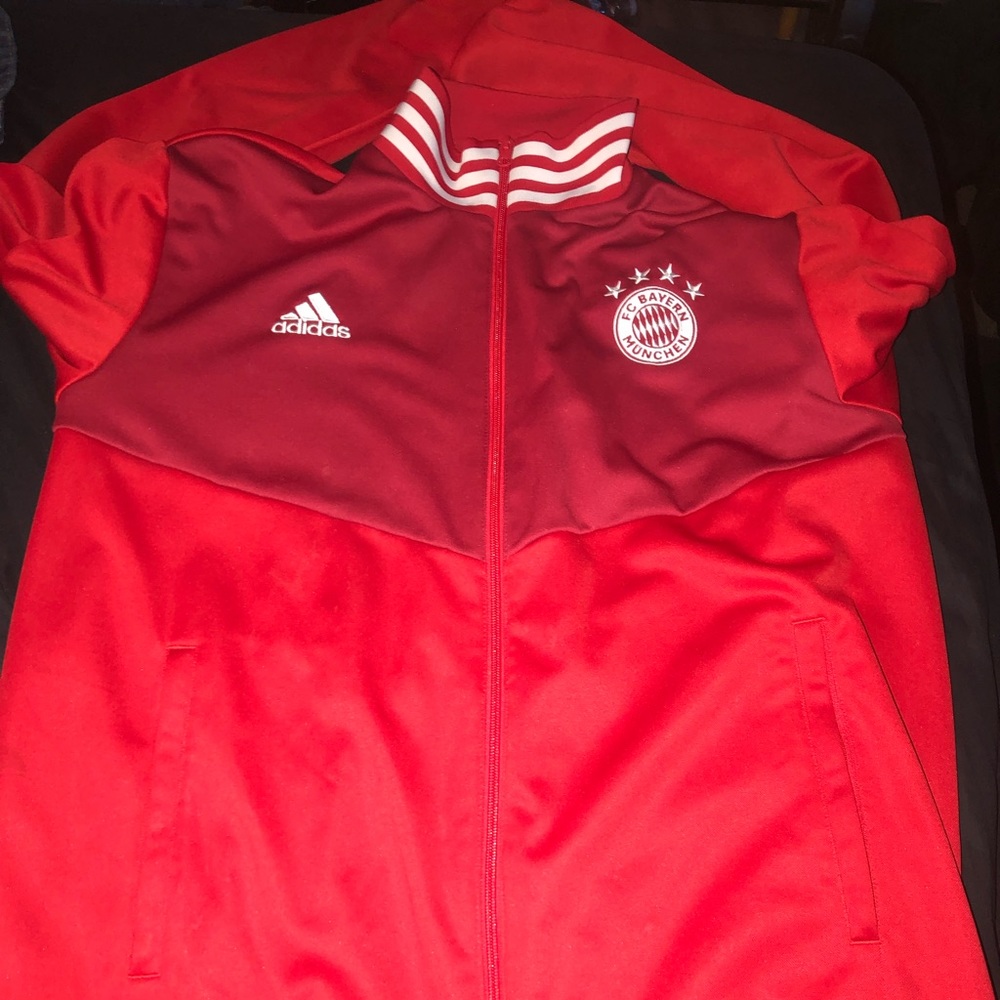 Fc Bayern Red Sweater